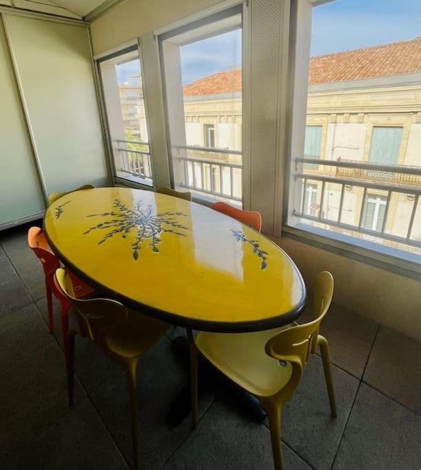 "Clavel 26" Joli T2 En Duplex A 3 Min Des Halles Sète Exterior foto